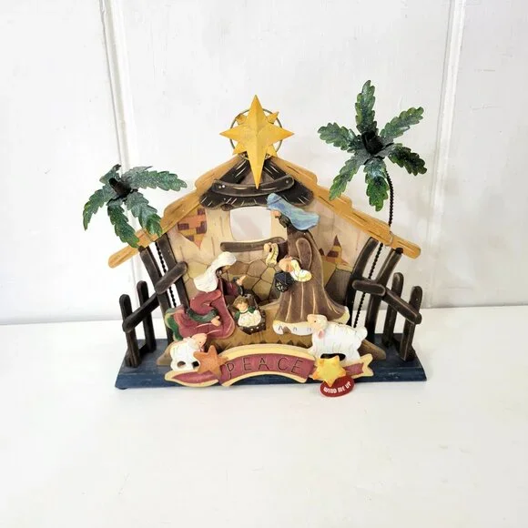 Handcrafted Musical Wooden Nativity Scene With Star & Palm Trees - Picture 6 of 7